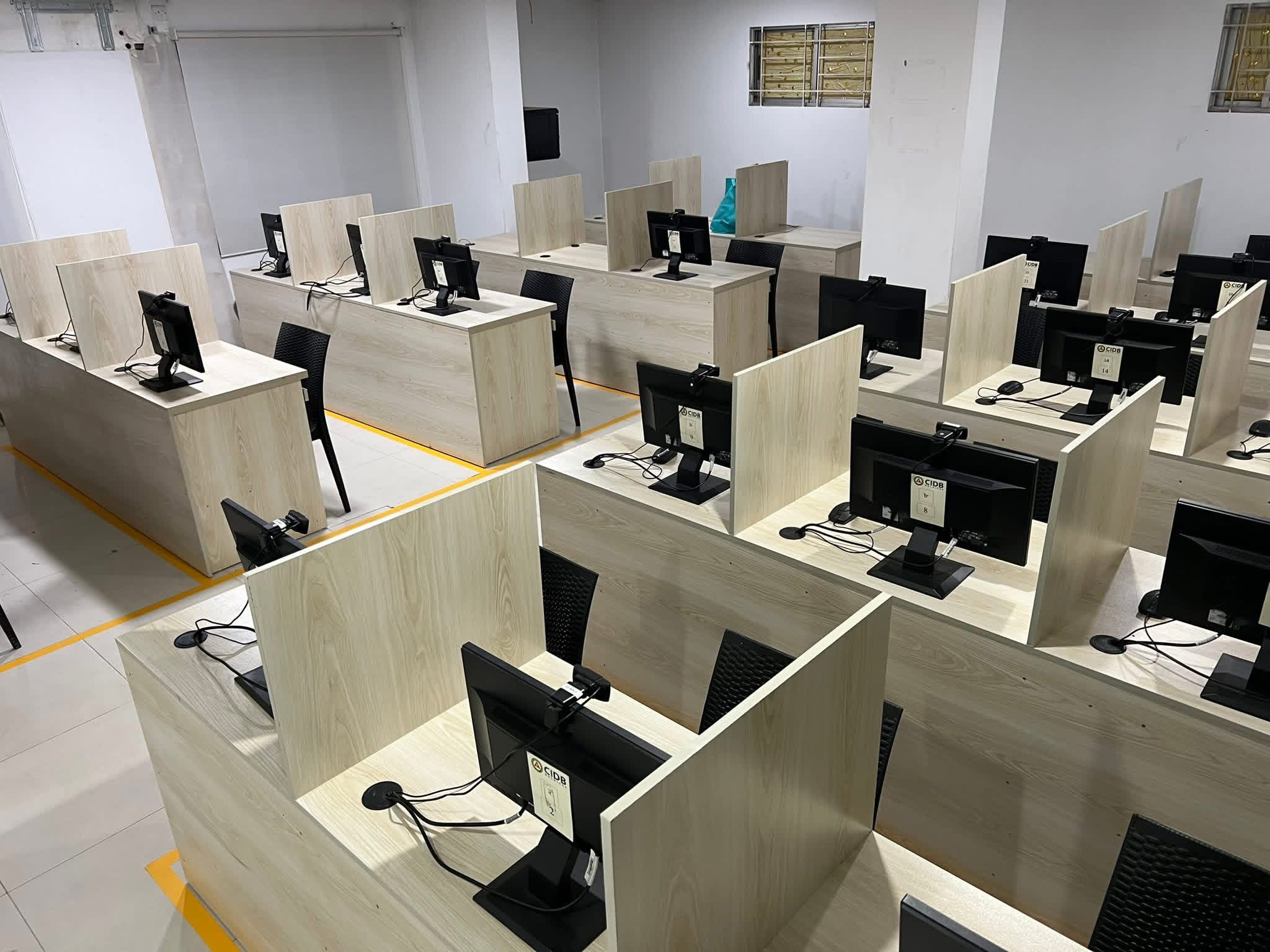 JFT-Basic CBT Lab at Hajime